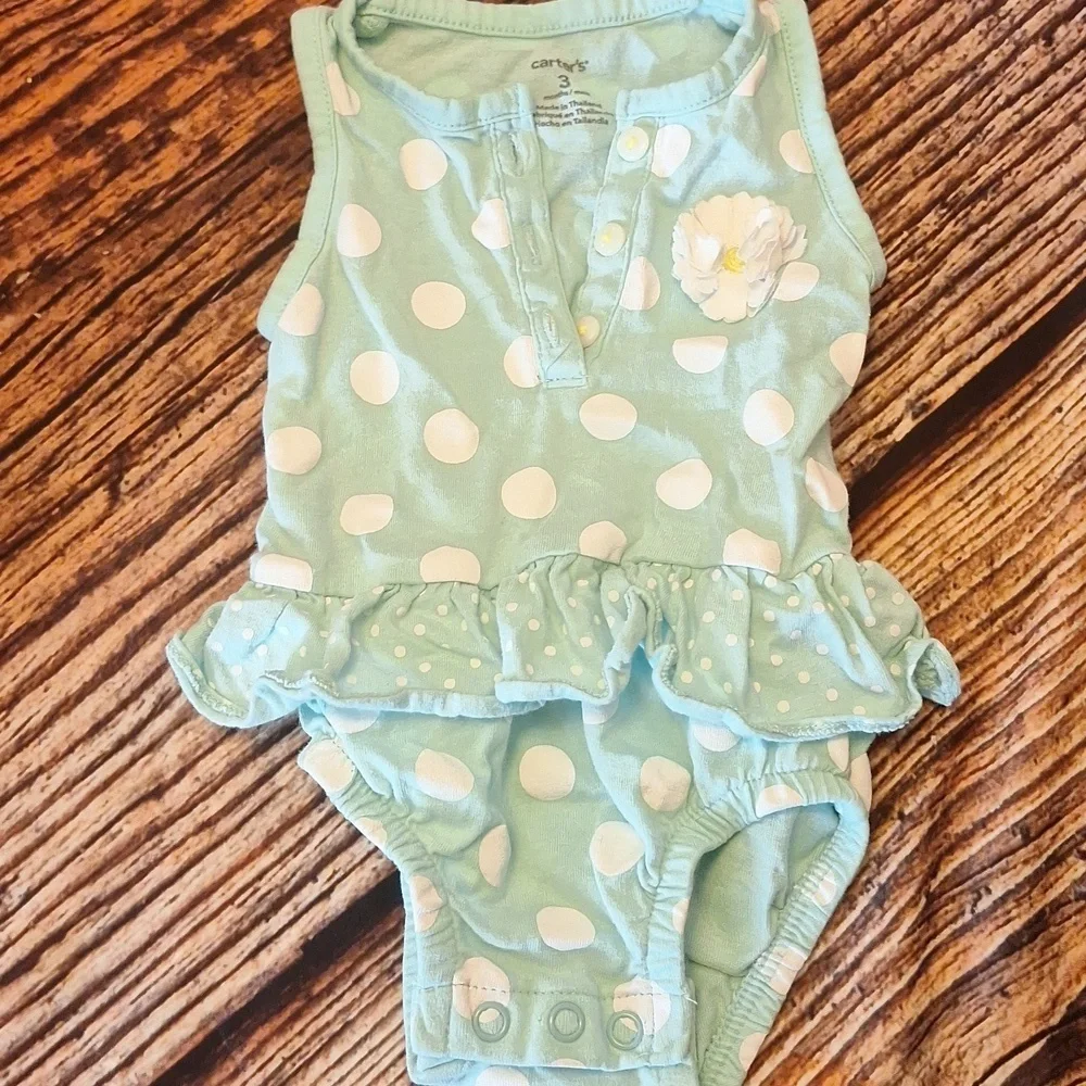 Carter's GIRLS 3 MONTH ONSIE BLUE AND WHITE POLKA-DOT